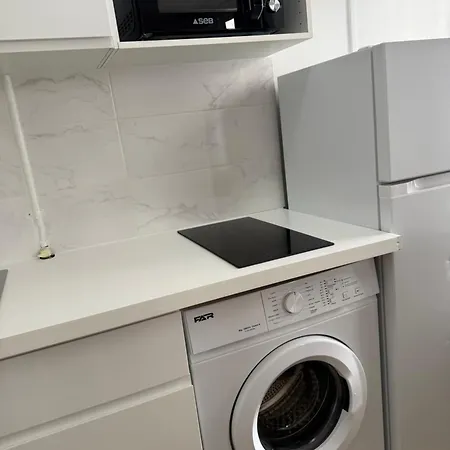 Jolie Centre Apartment *